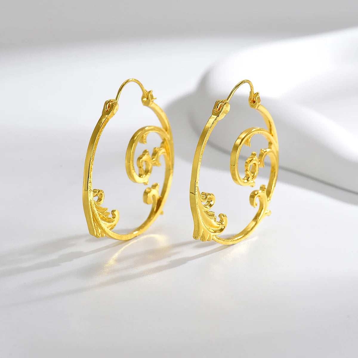 Vintage Silver Minimalist Style Metal Carved Pattern Earrings Ethnic Geometric Spiral Pendant women's Jewelry