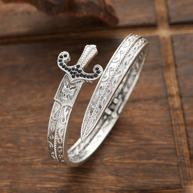 Retro Classic Creative Sword Shaped Bracelets for Men and Women Fashion Personality Exquisite Open Bracelets Party Jewelry Gifts